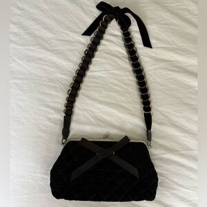 Marc Jacobs Black Quilted Shoulder Bag